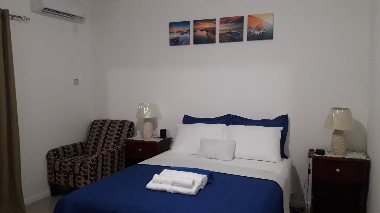 Photo of Bedroom in Portmore