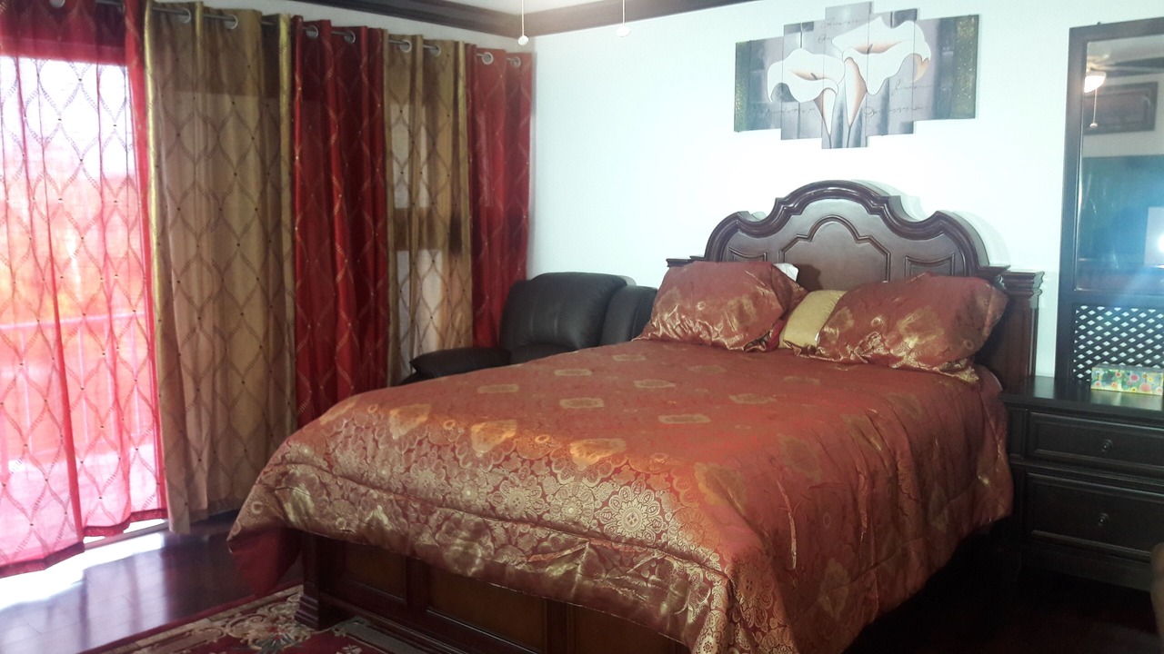 Photo of Bedroom in Downtown