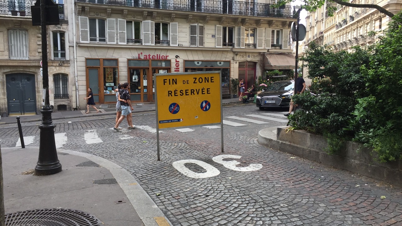 Photo of Others in Quartier de Rochechouart