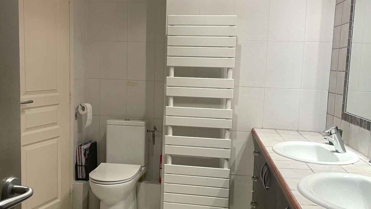 Photo of Bathroom in Saint-Merri