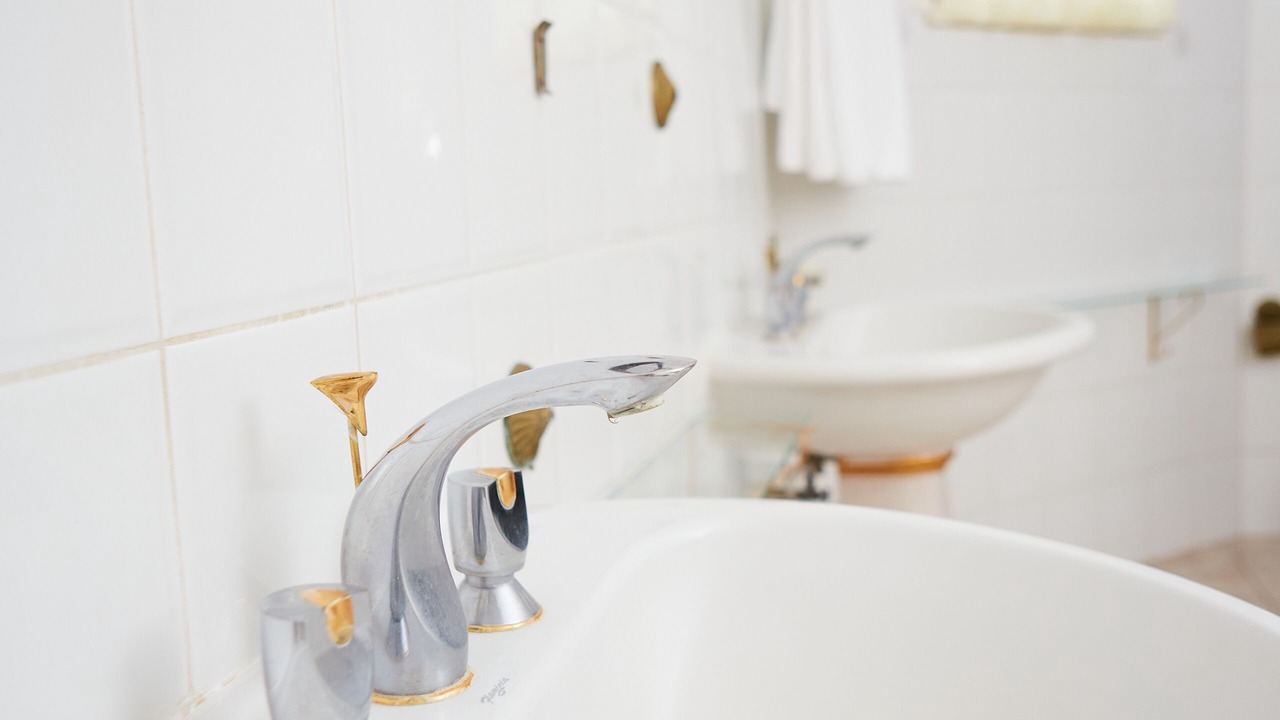 Photo of Bathroom in Runaway Bay