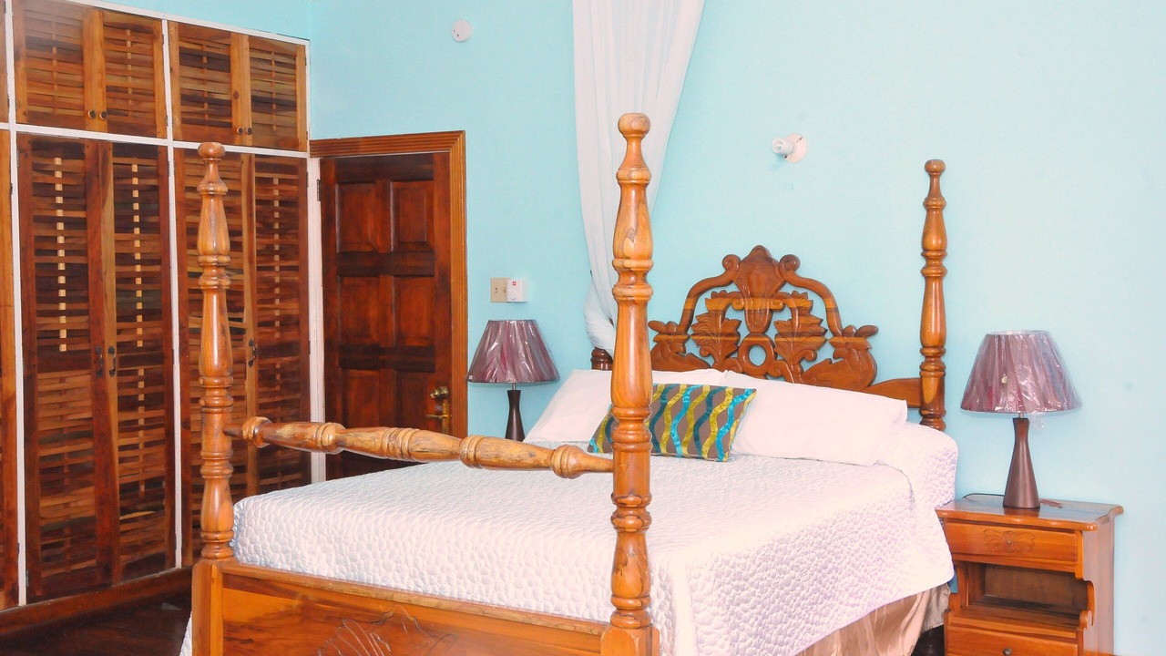 Photo of Bedroom in Runaway Bay