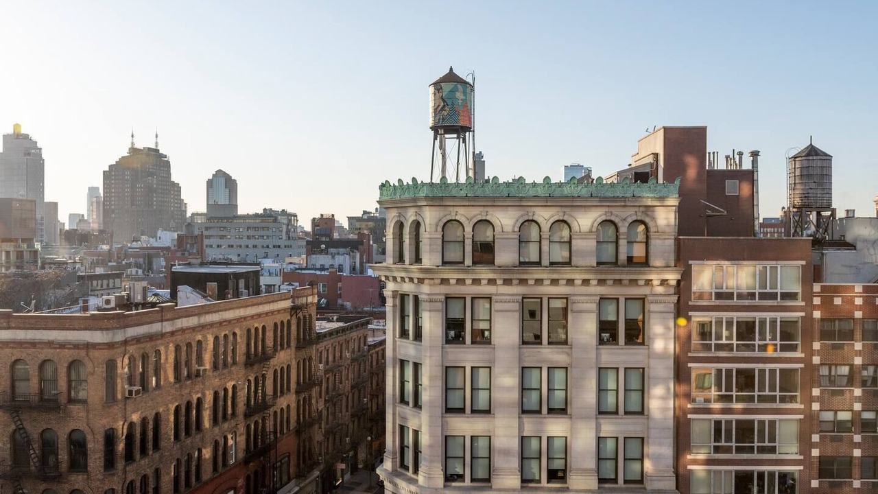 Photo of Outdoor in Bowery