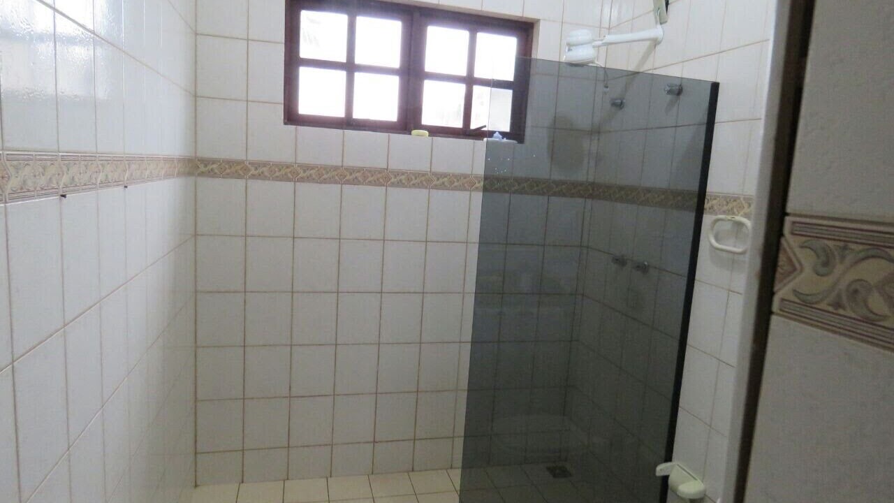 Photo of Bathroom in Tamoios