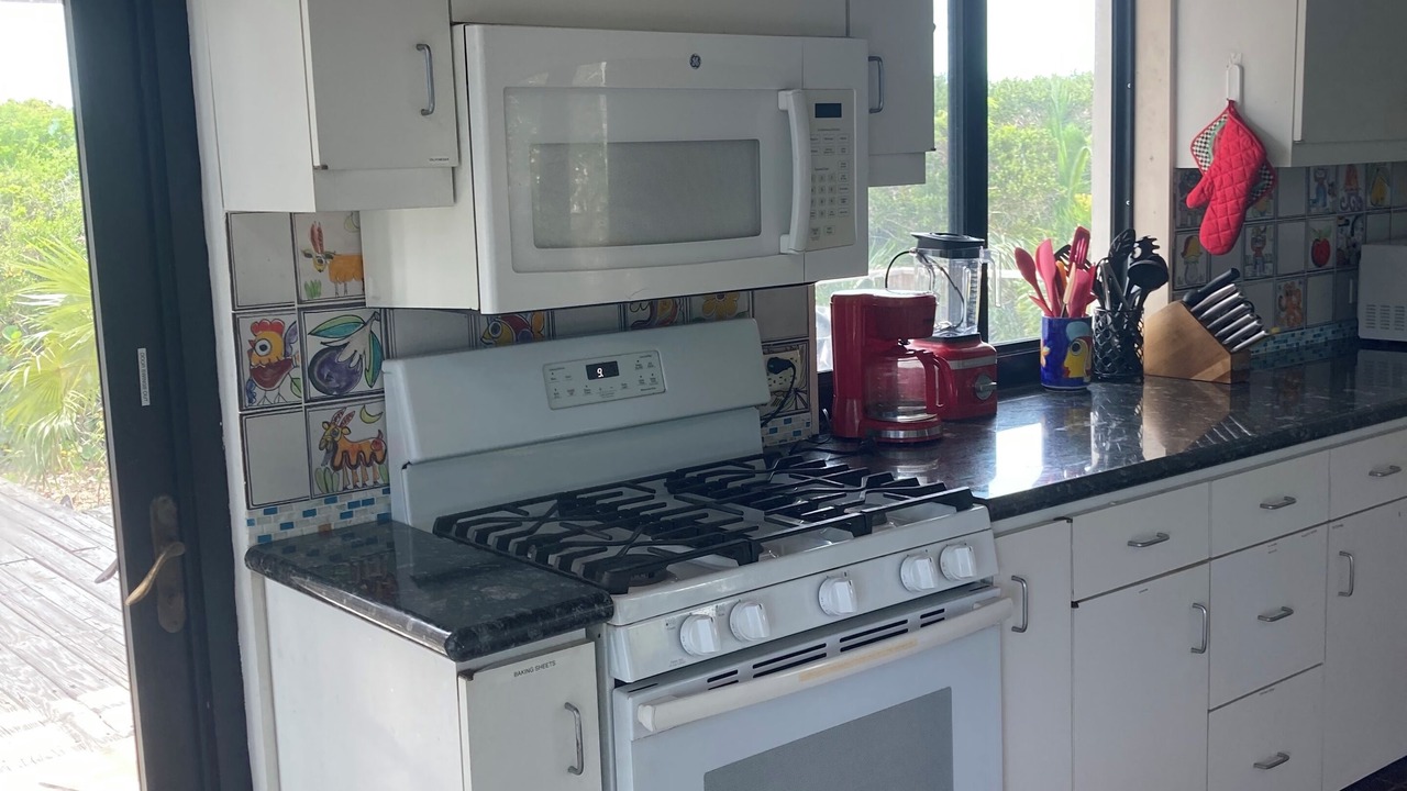 Photo of Kitchen in Great Exuma