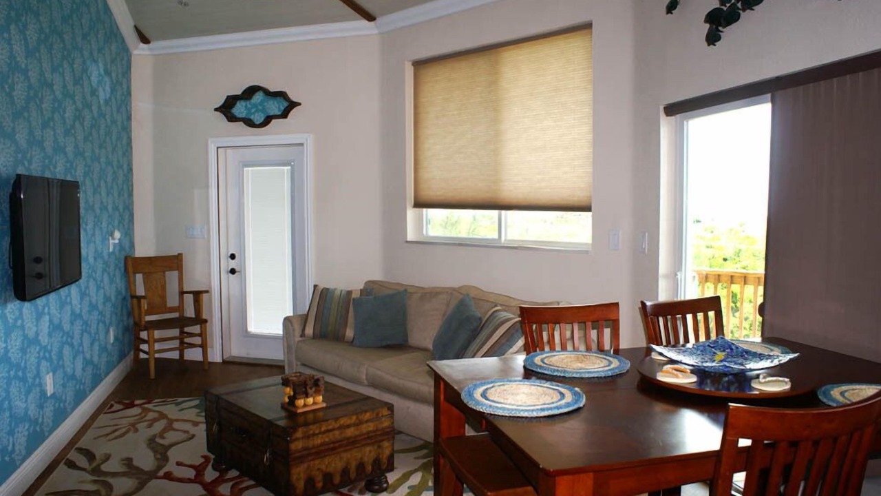 Photo of Bedroom in Staniel Cay