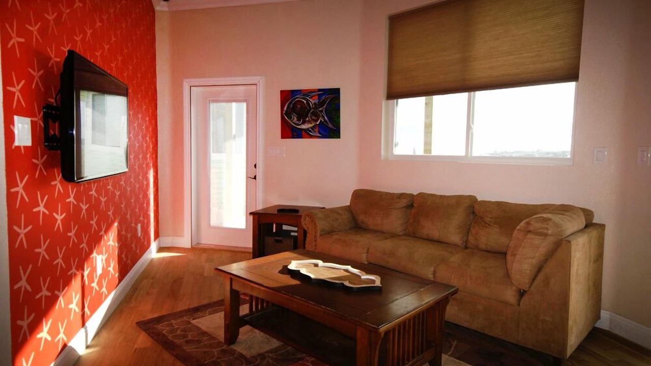 Photo of Bedroom in Staniel Cay