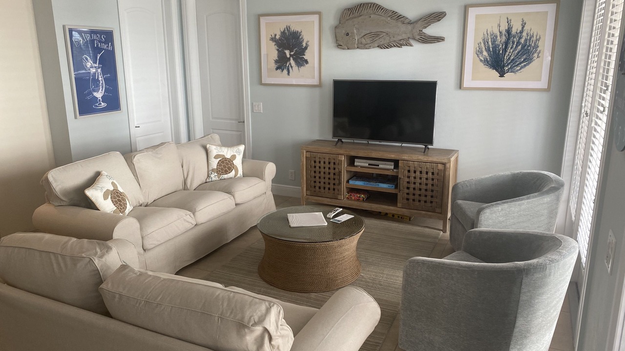 Photo of Bedroom in Green Turtle Cay