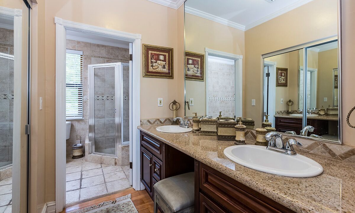 Photo of Bathroom in Freeport