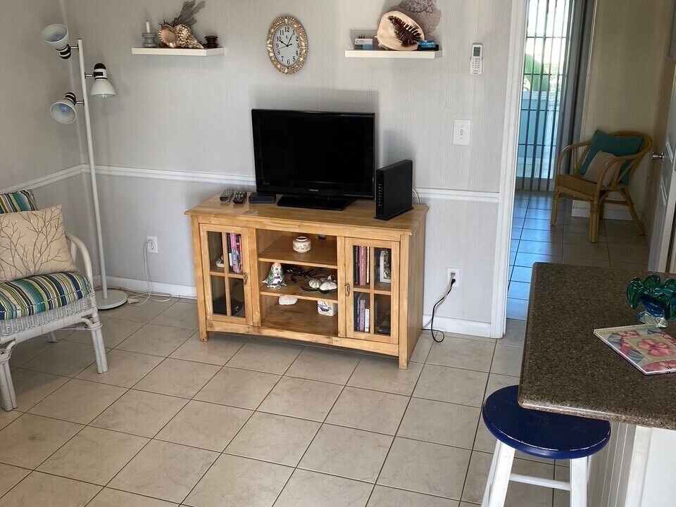 Photo of Livingroom in Treasure Cay