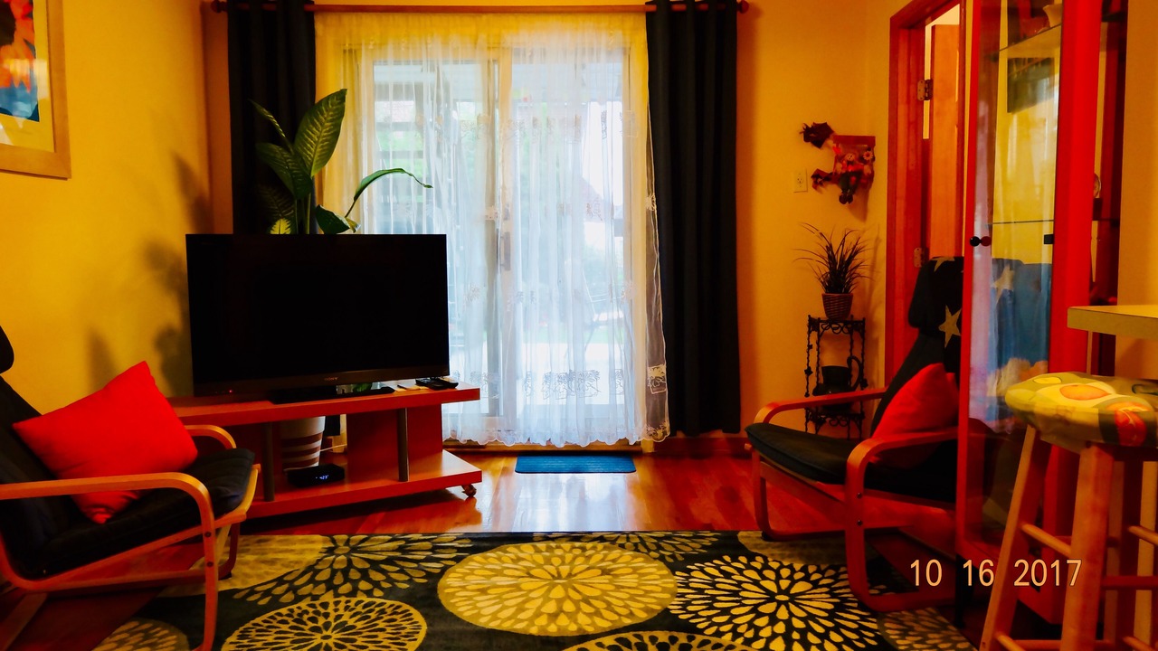 Photo of Bedroom in Bath Beach