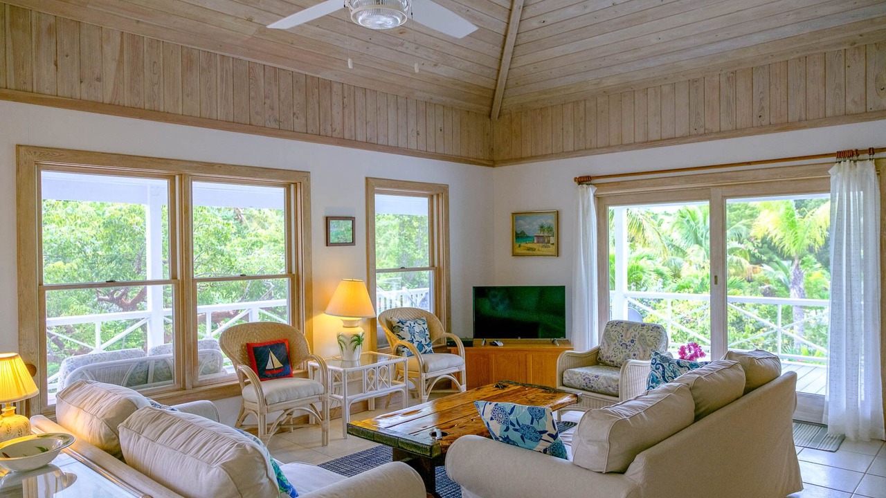 Photo of Livingroom in Hope Town