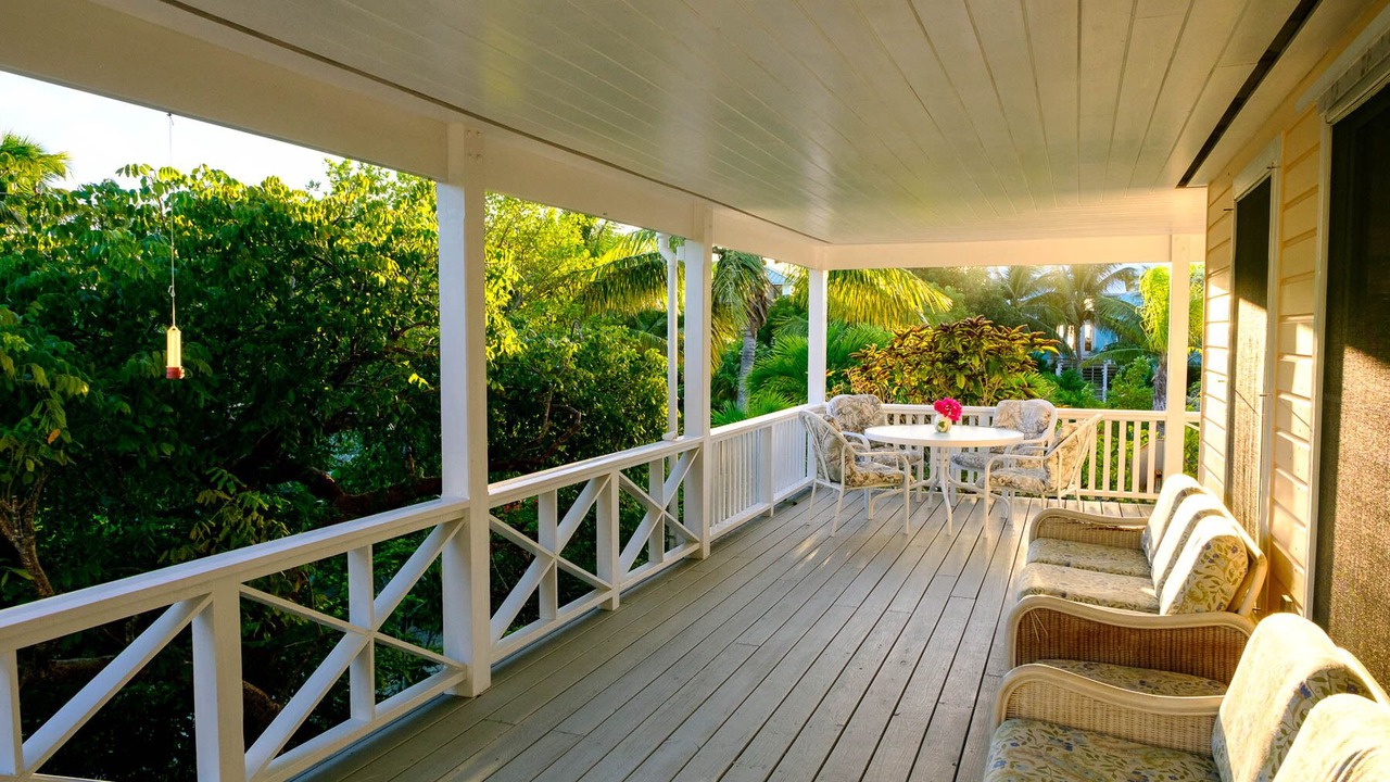 Photo of Patio Balcony in Hope Town