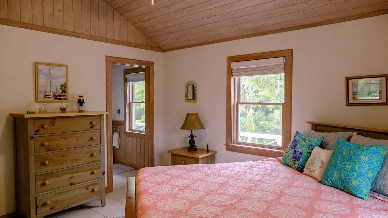 Photo of Bedroom in Hope Town