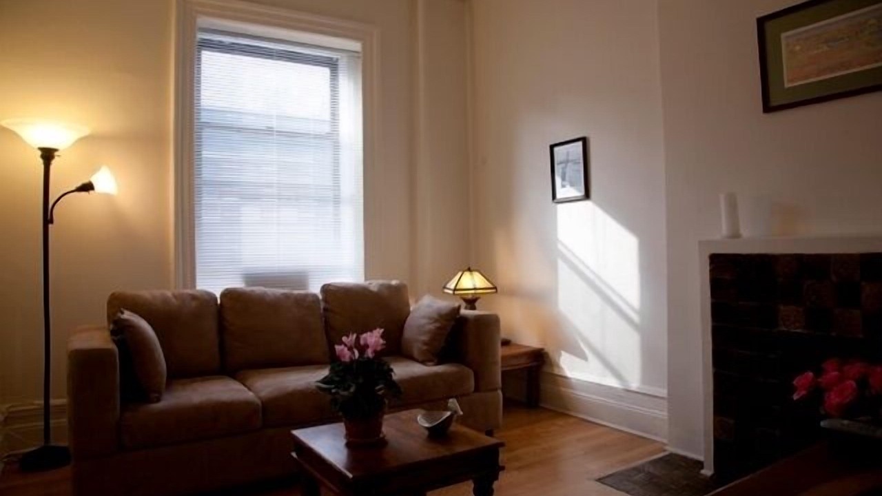 Photo of Livingroom in Central Park West