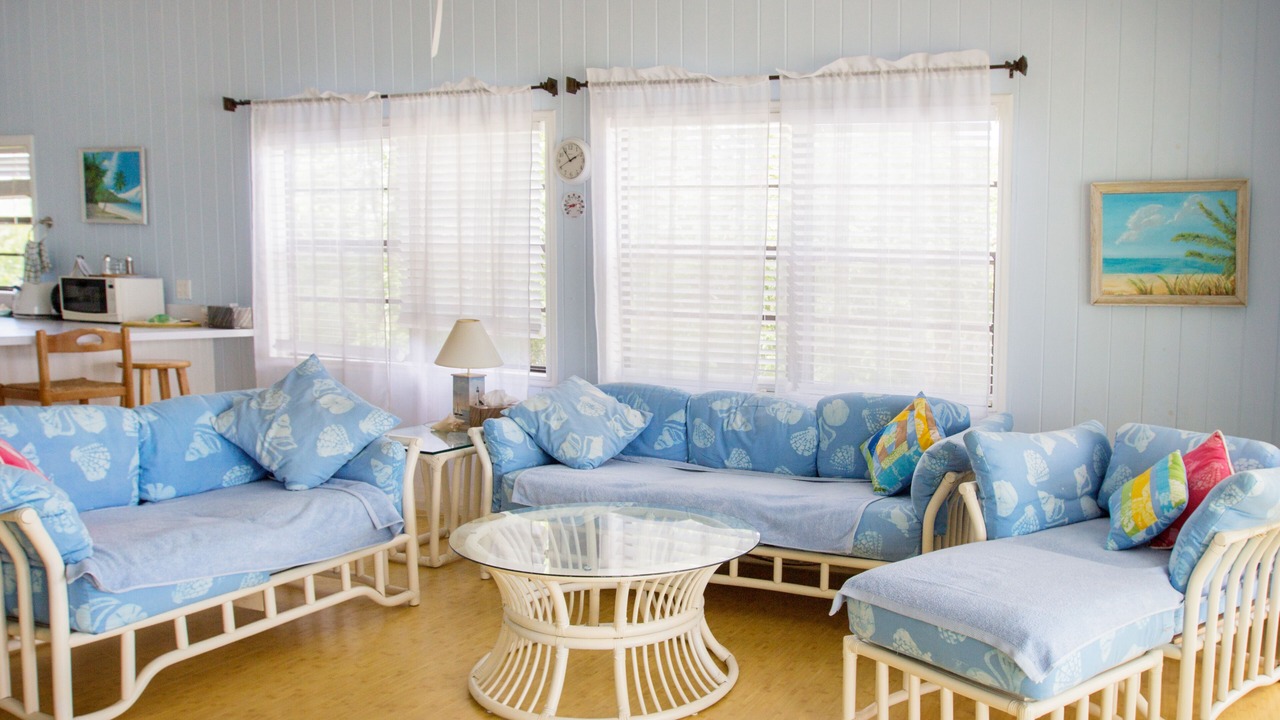 Photo of Bedroom in Bahama Palm Shores
