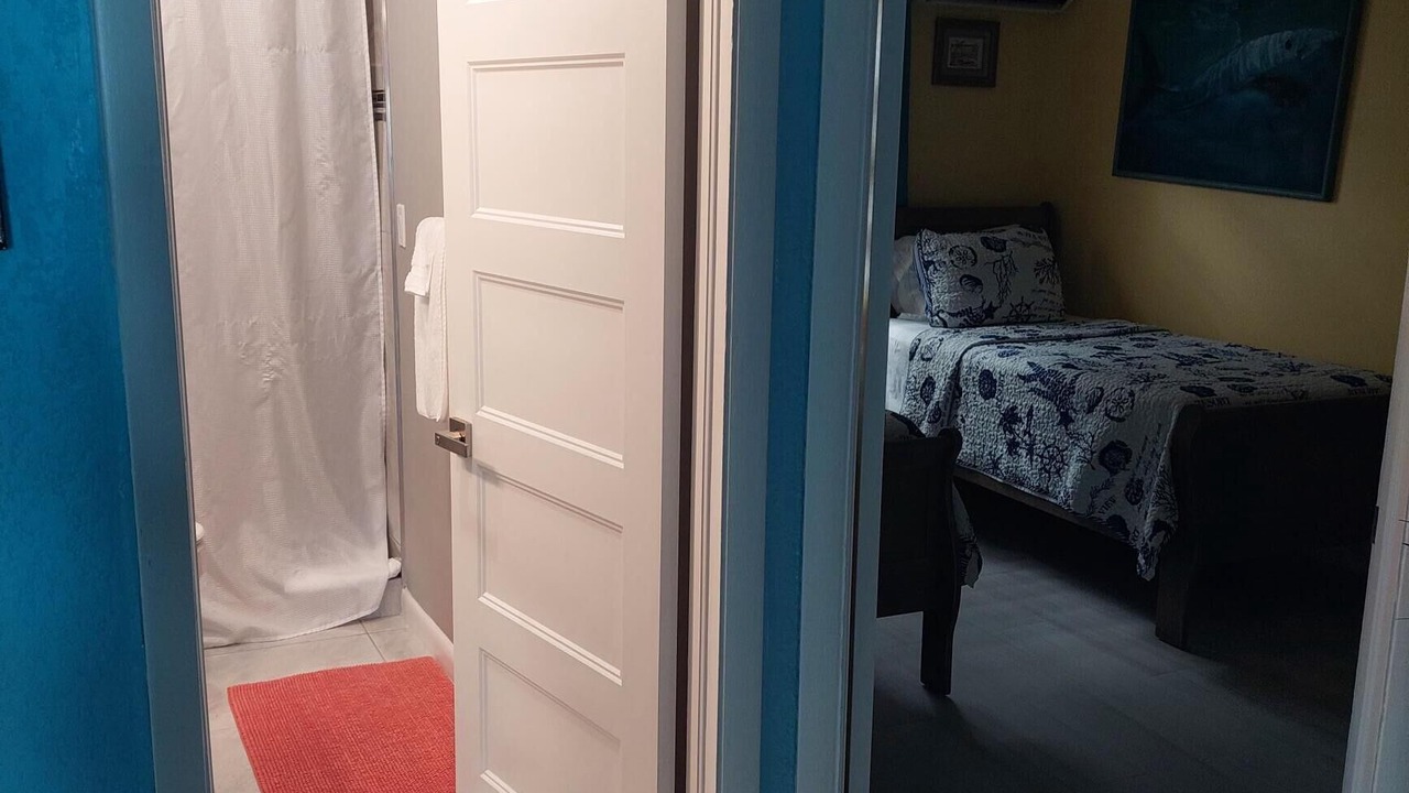 Photo of Bedroom in Paradise Island