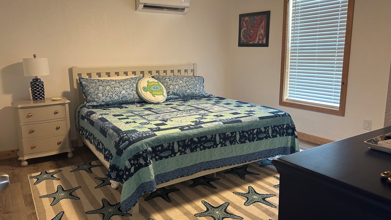Photo of Bedroom in Green Turtle Estates