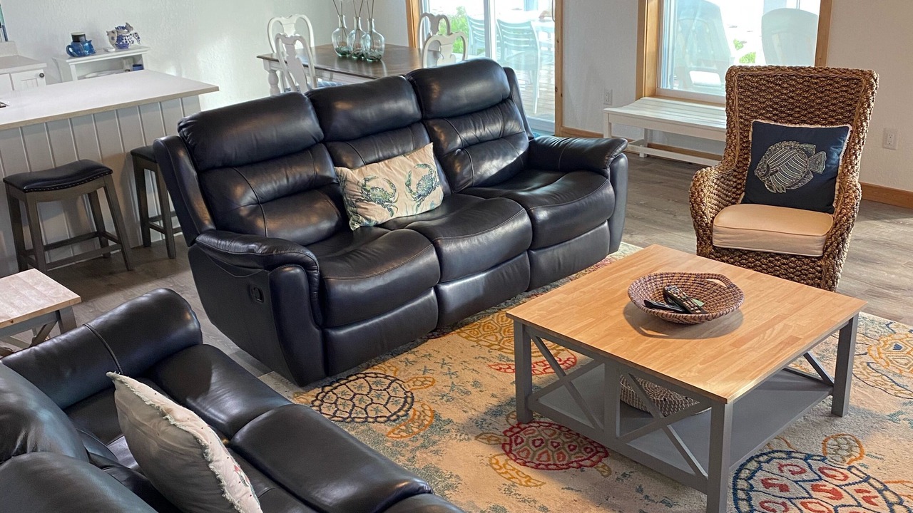 Photo of Livingroom in Green Turtle Estates