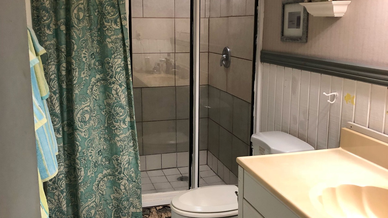 Photo of Bathroom in Gregory Town
