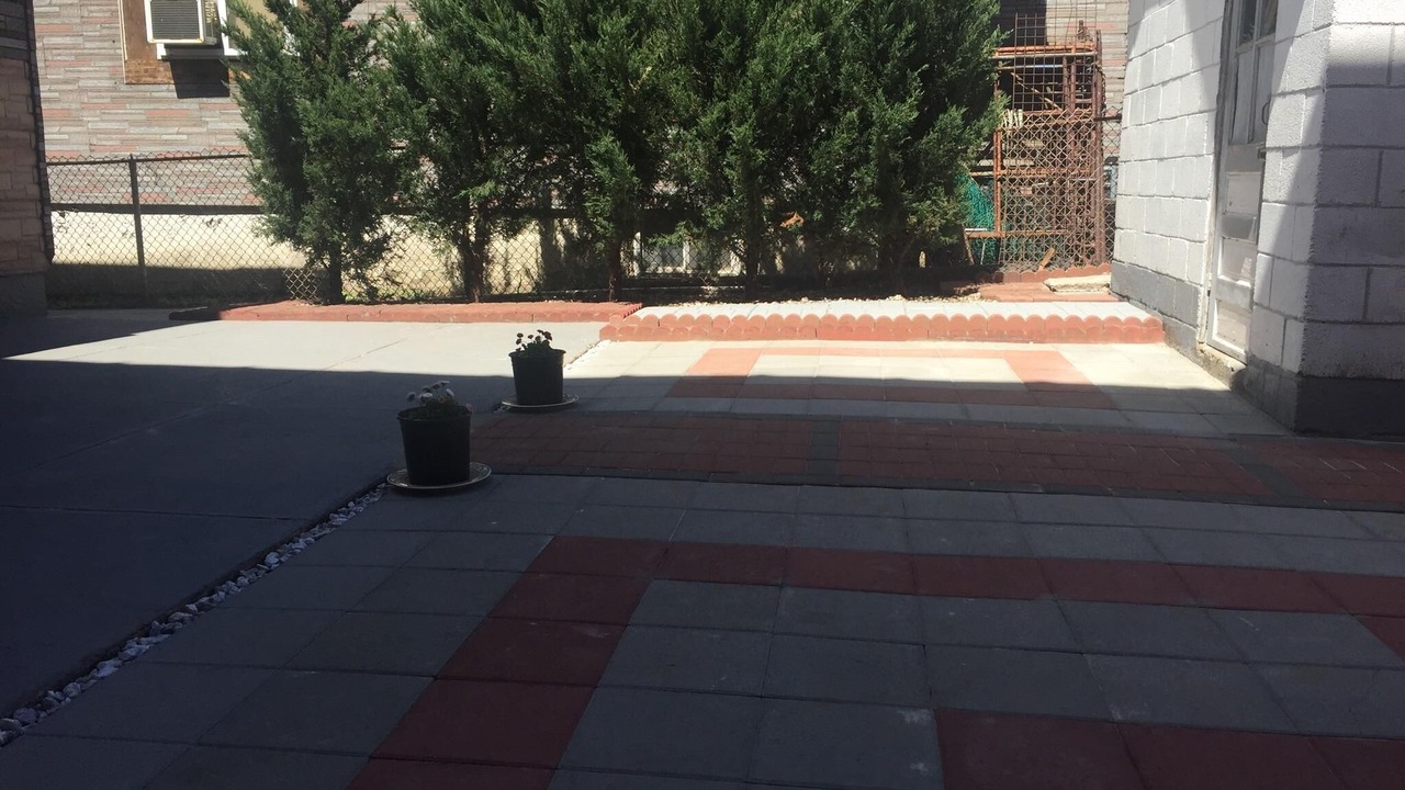Photo of Outdoor in Queens