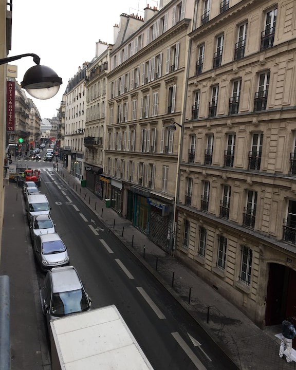 Photo of Others in Quartier de Rochechouart