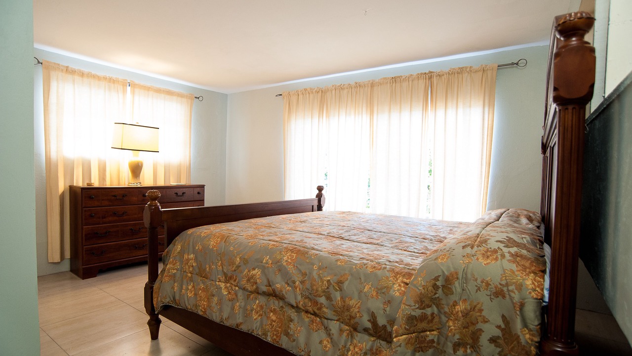 Photo of Bedroom in Constant Spring