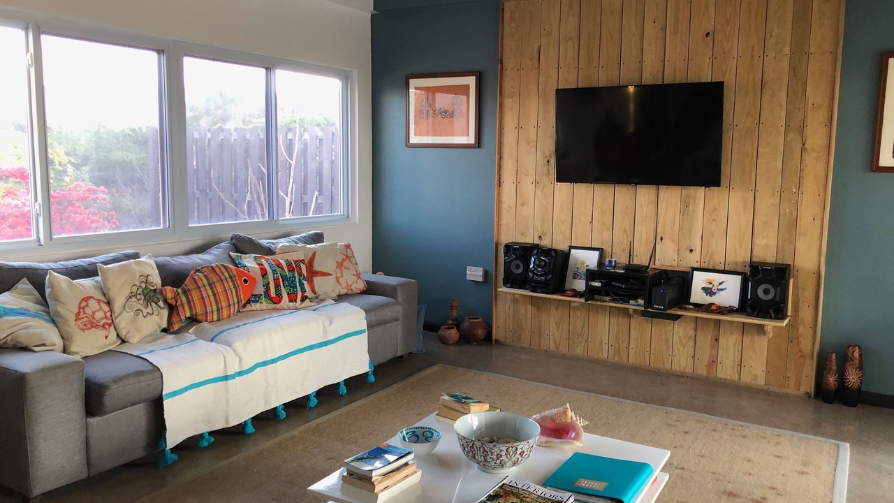 Photo of Livingroom in Treasure Beach