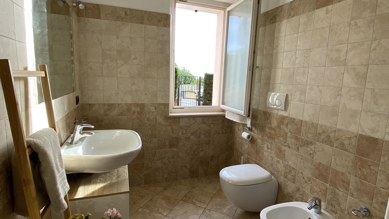 Photo of Bathroom in Torri del Benaco