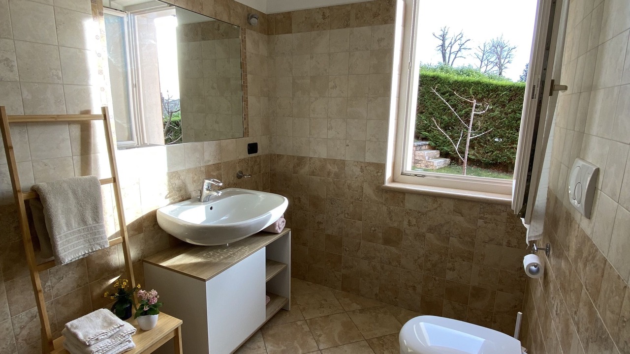 Photo of Bathroom in Torri del Benaco