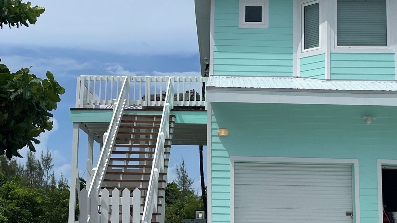 Photo of Outdoor in Hope Town