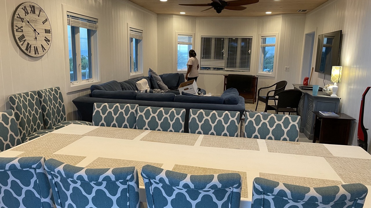 Photo of Livingroom in Hope Town