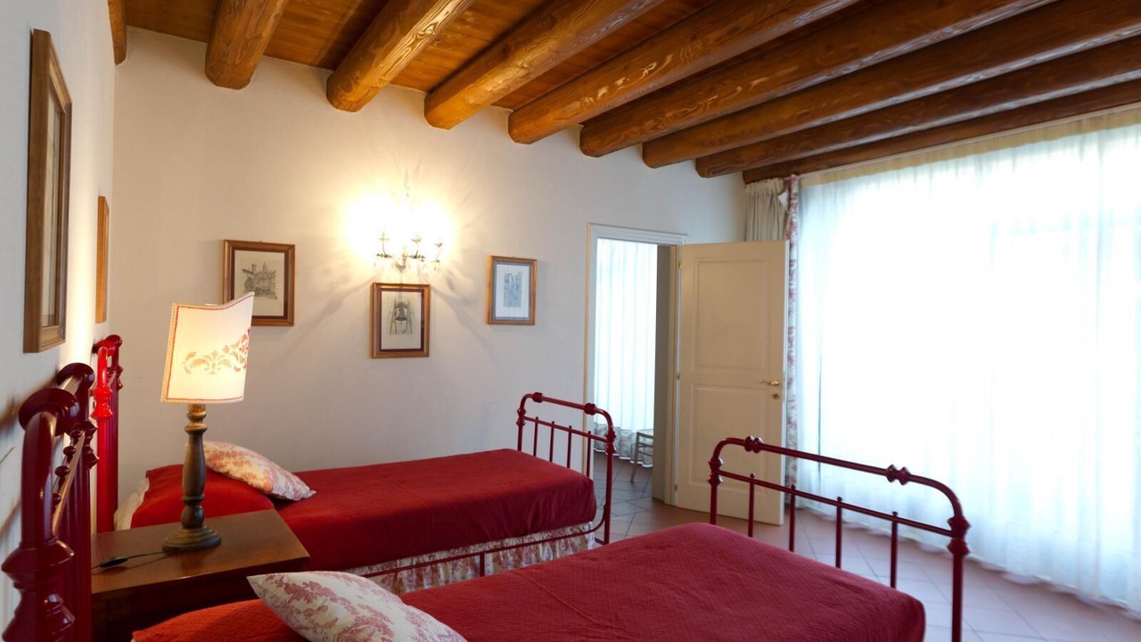 Photo of Bedroom in Peschiera del Garda