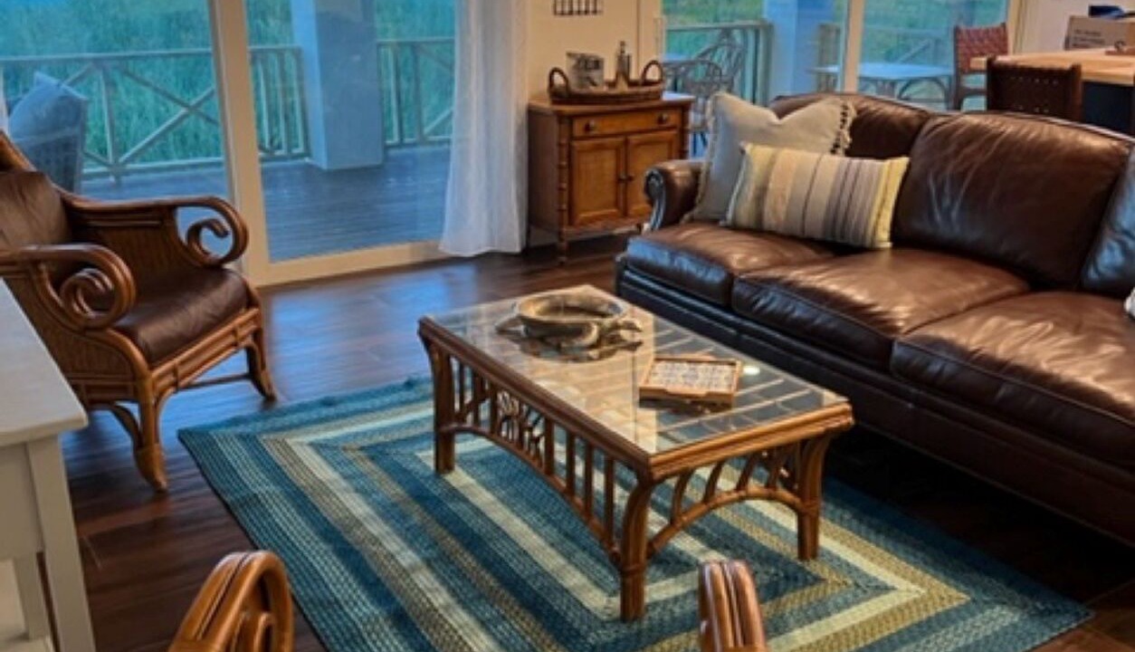 Photo of Livingroom in Treasure Cay