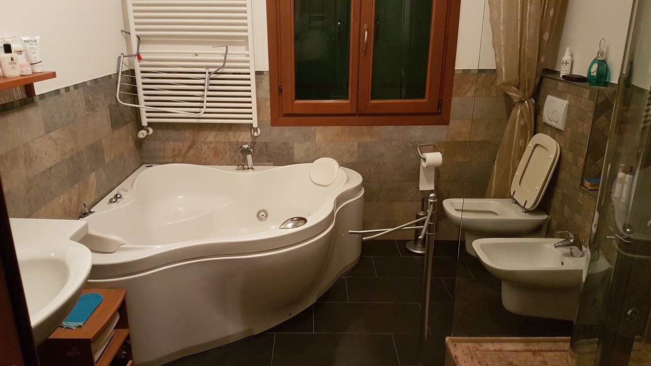Photo of Bathroom in Porto Viro