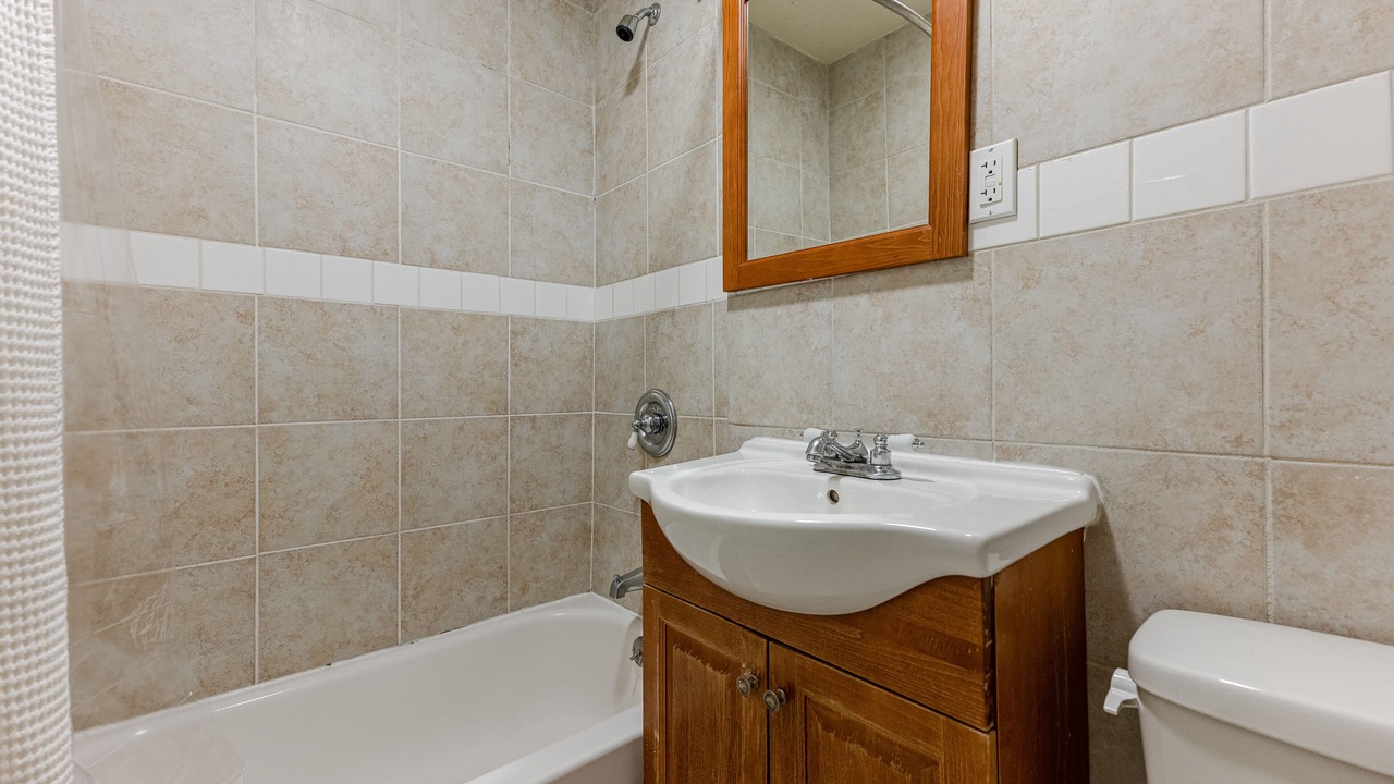 Photo of Bathroom in East Harlem