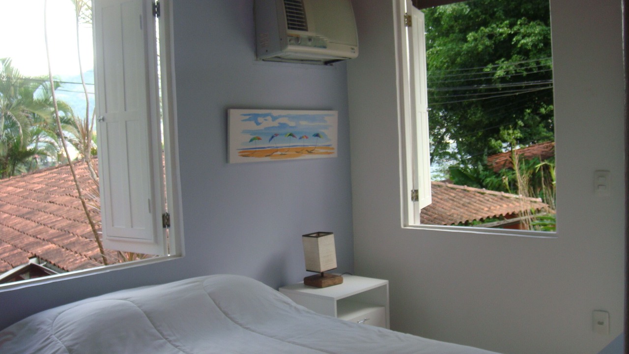 Photo of Bedroom in Praia do Jardim