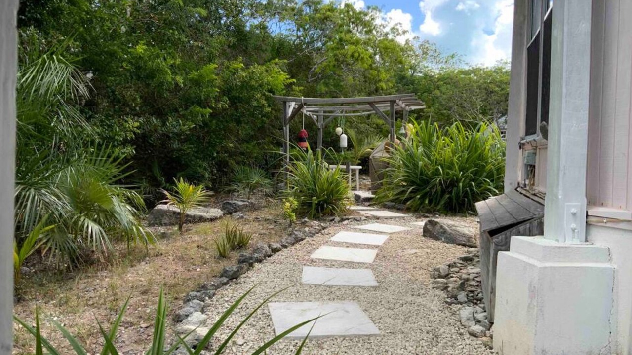 Photo of Outdoor in Calvin Hill