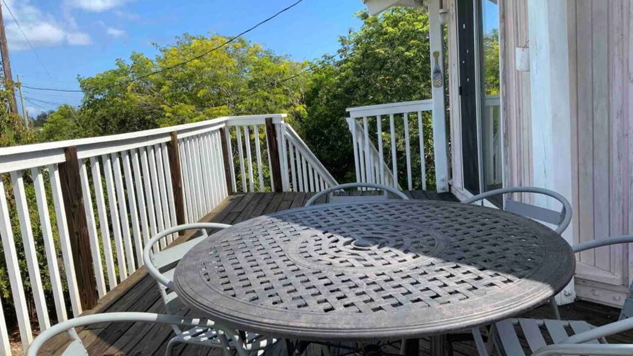 Photo of Outdoor in Calvin Hill