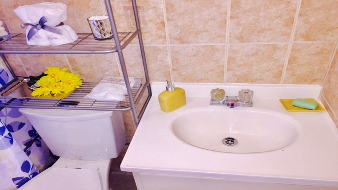 Photo of Bathroom in East New York