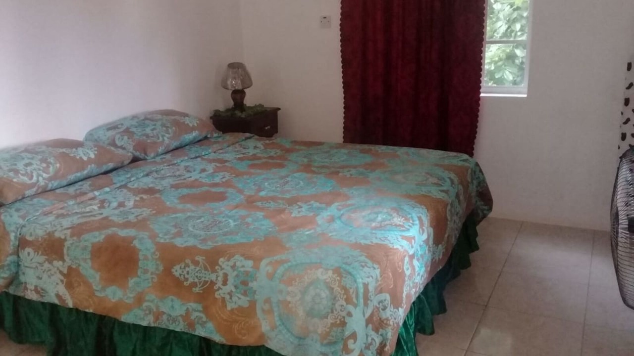 Photo of Bedroom in Green Island