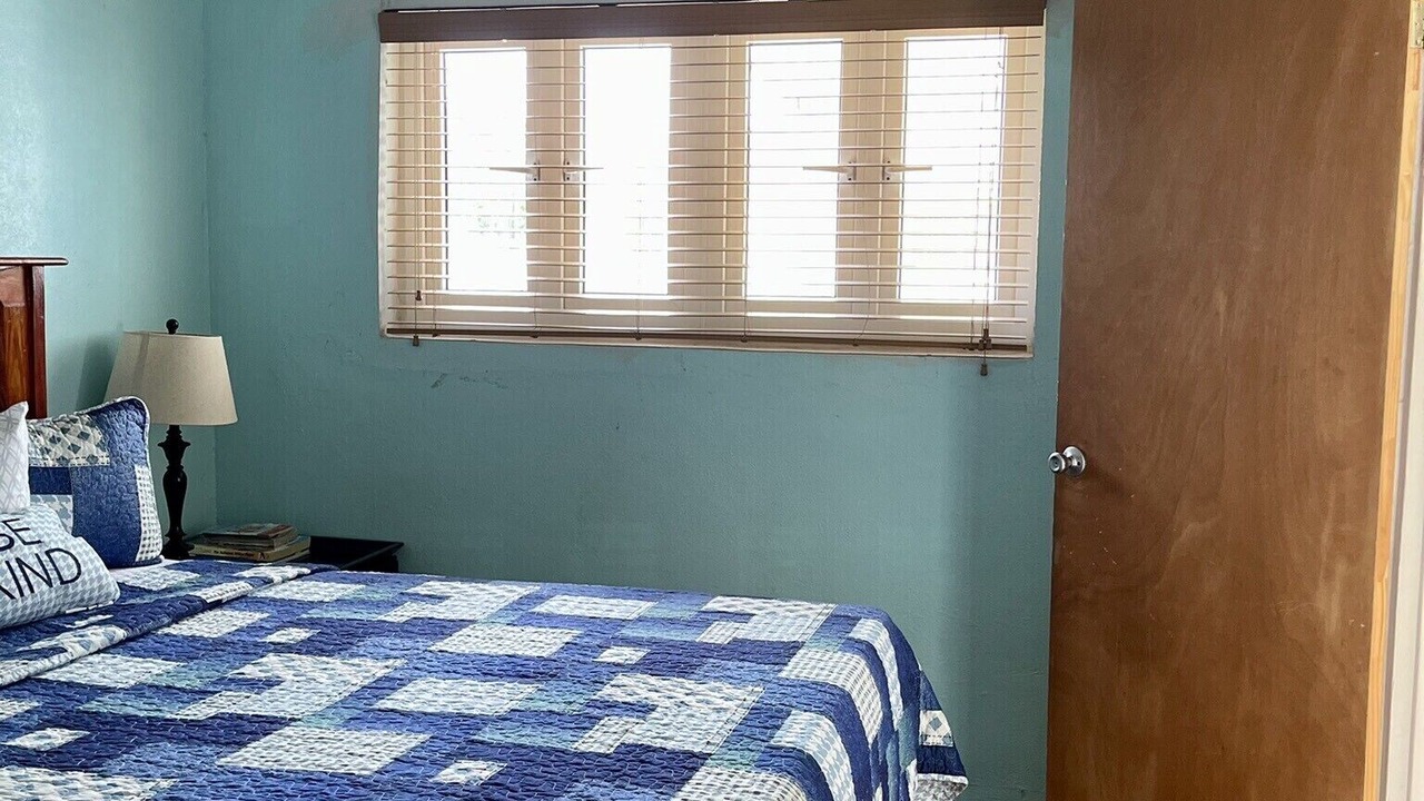 Photo of Bedroom in Nassau