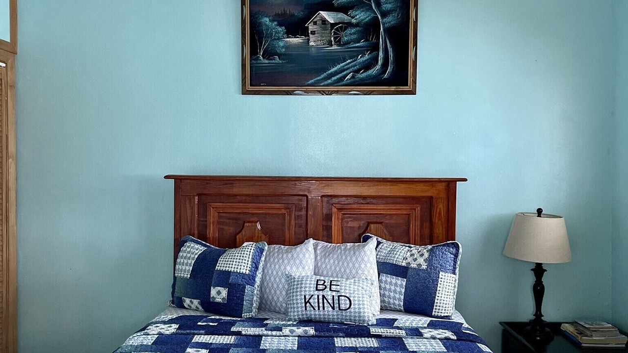 Photo of Bedroom in Nassau