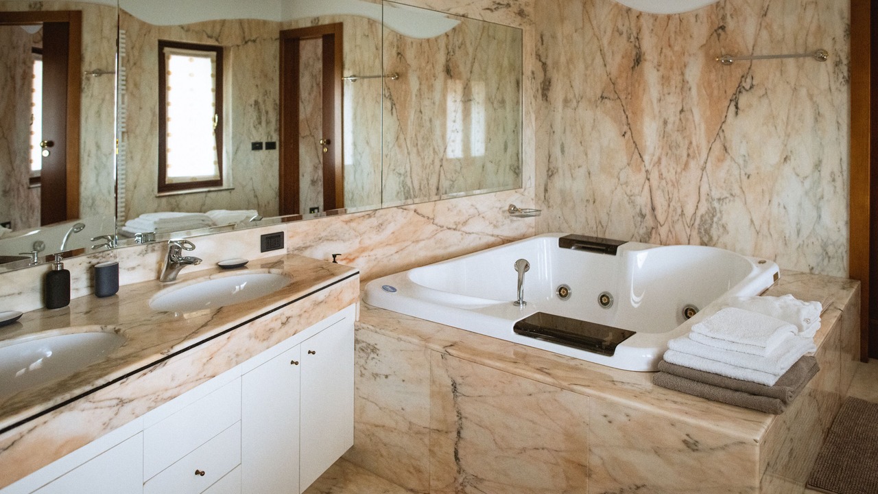 Photo of Bathroom in Cavaion Veronese