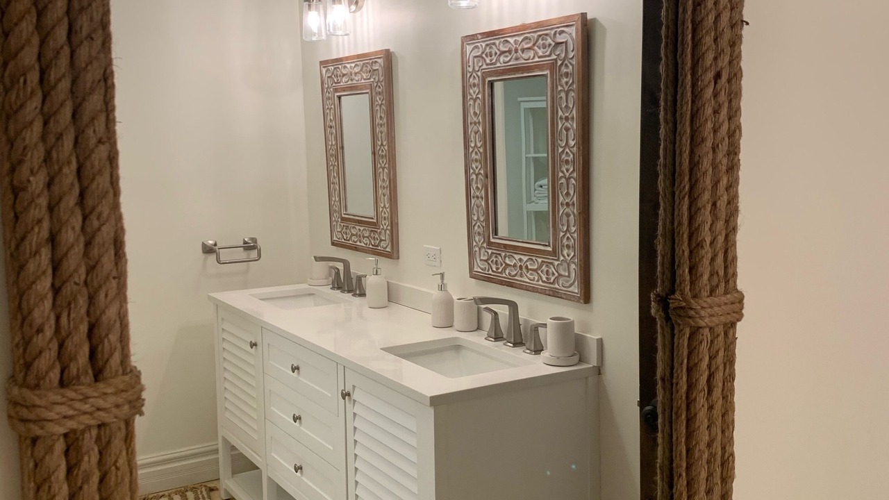Photo of Bathroom in Jimmy Hill
