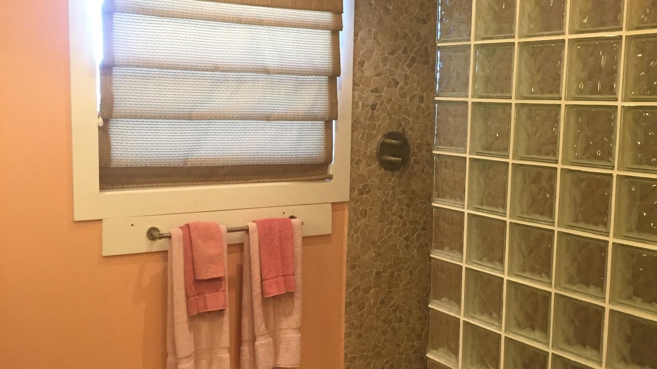 Photo of Bathroom in South Palmetto Point