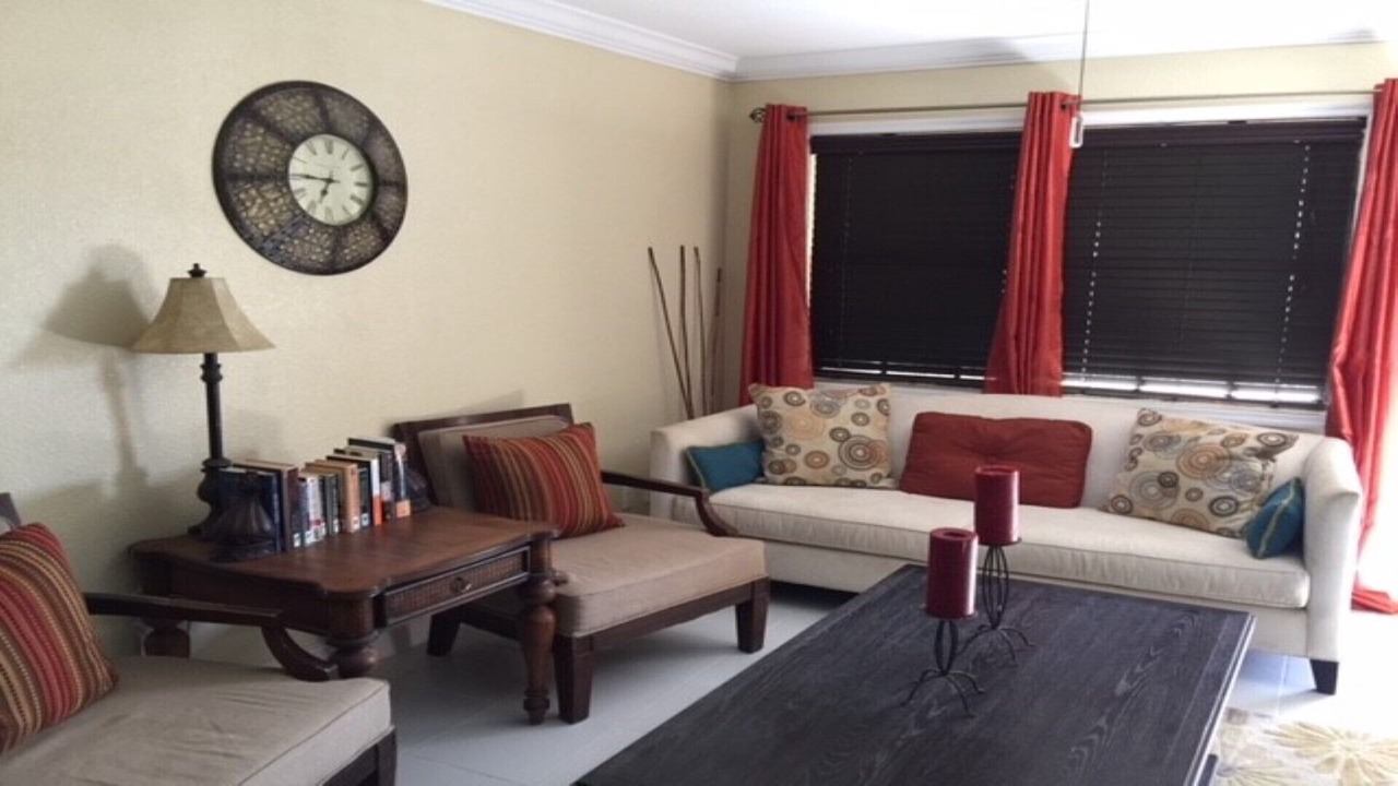 Photo of Livingroom in Bahamas Terrace