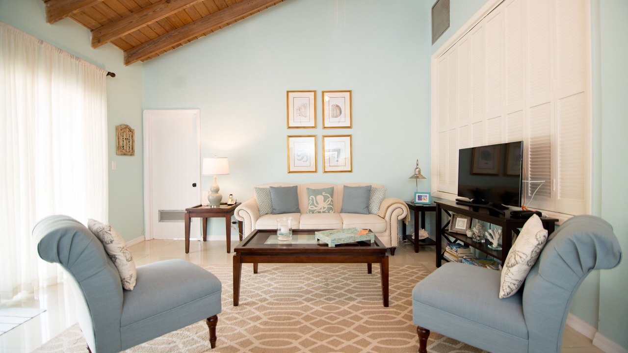 Photo of Bedroom in Paradise Island