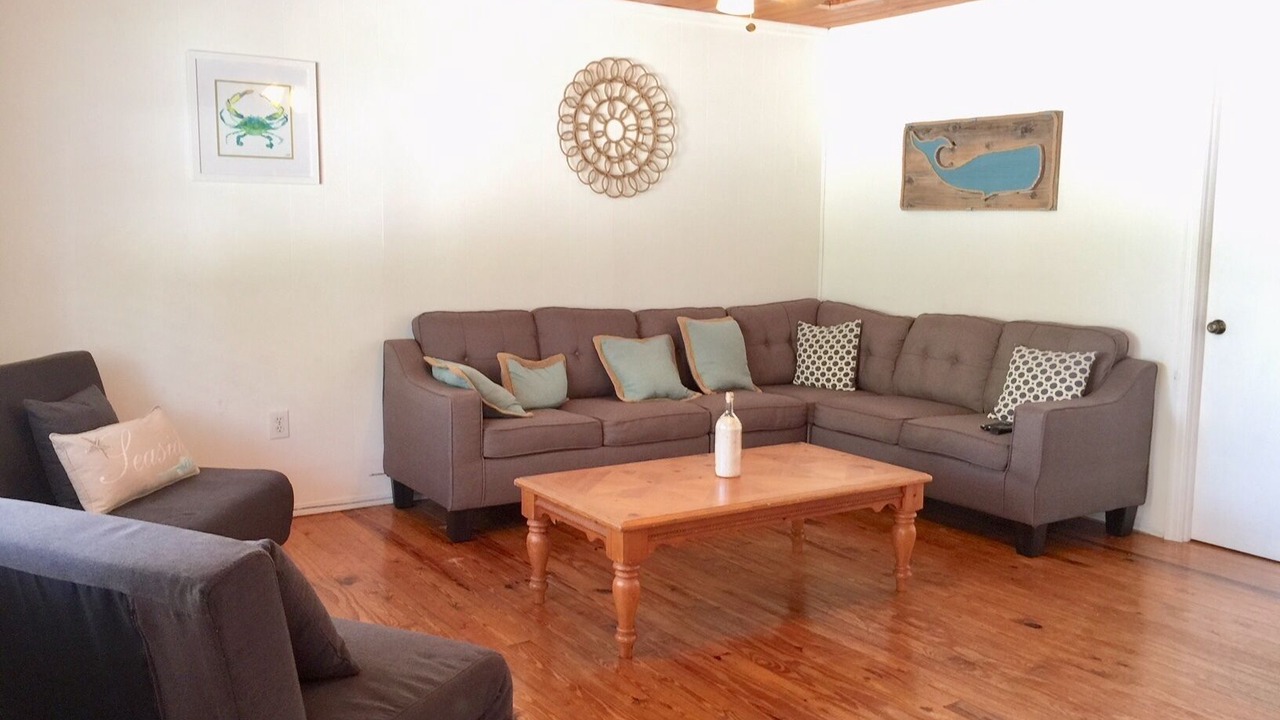 Photo of Livingroom in Alice Town