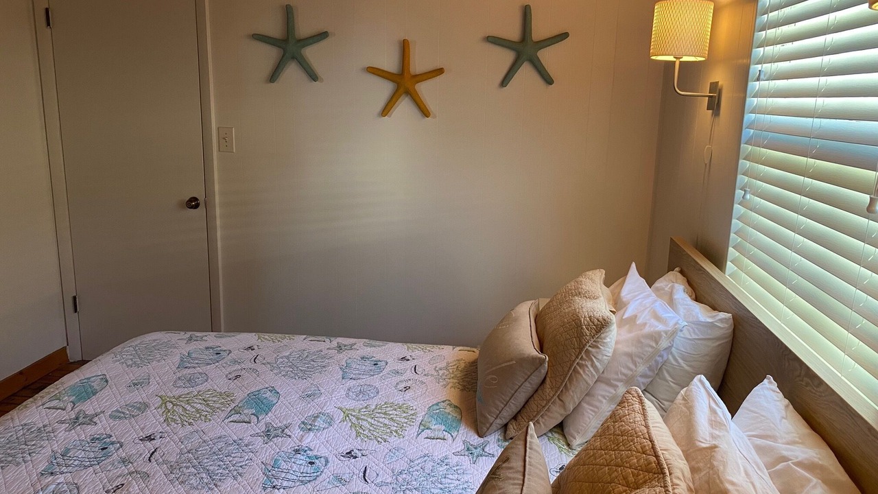 Photo of Bedroom in Alice Town